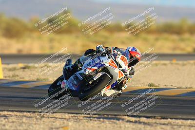 media/Nov-17-2024-CVMA (Sun) [[1fec520723]]/Race 18-Supersport Middleweight/